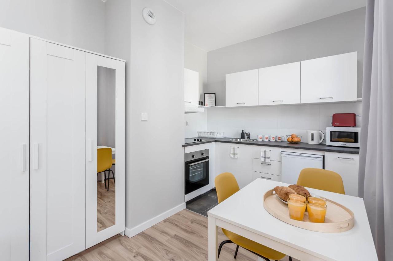 Chill Apartments Praga Residence Варшава Экстерьер фото